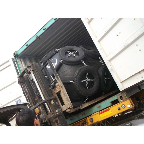 High Durability Pneumatic Rubber Fender 24 Months Warranty Low Reaction Force