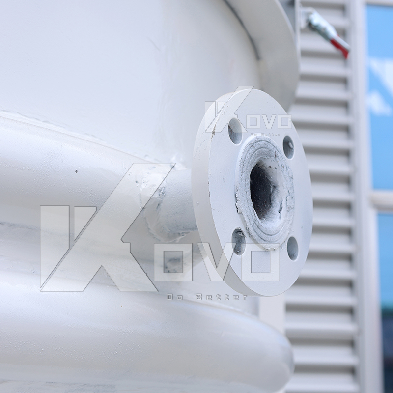 Steam-Heated External-Coil Saponification Tank with Integrated Stirrer