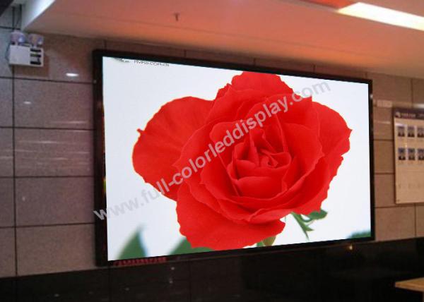 Slim P5 1300cd / ㎡ Led Advertising Screen Board Install In Building FaçAde