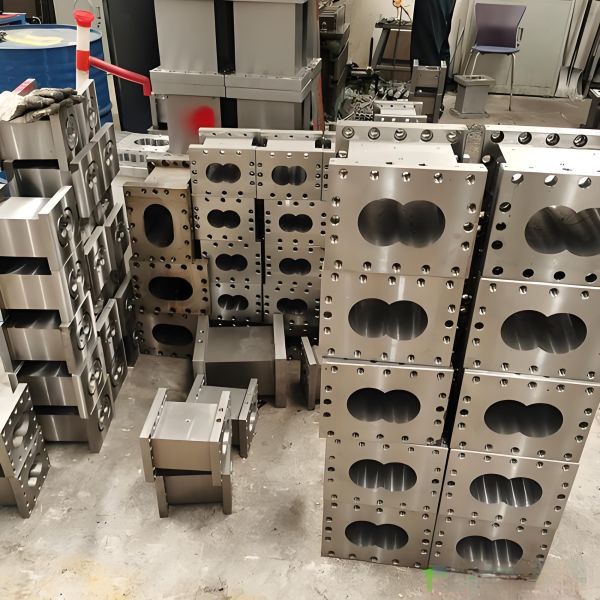 Bimetallic Overlay Twin Screw Barrel Sections for Lithium Battery Diaphragm