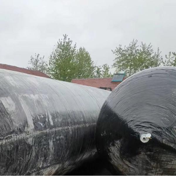Marine Air Bag with High Tensile NR Material, 20 Years Service Life, and 0.05-0.25 MPA Working Pressure for Ship Launching