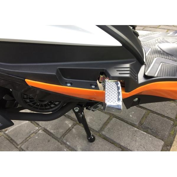 White Orange Gas Moped Bike , Gas Powered Moped Scooters CDI Ignition