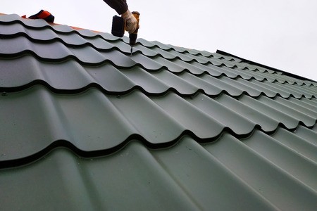 PPGL AZ150 Трапецодиальные стальные плитки PVDF Шервин-Уильямс 40-летняя гарантия Крыша жилого здания PPGI Z180