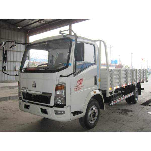 реклама обязанности света груза 4кс2 Хово перевозит 5 на грузовиках - 10Т емкость 4,257 л смещение