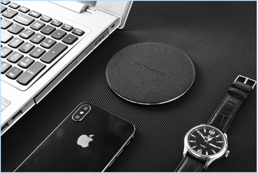 Fashionable Round PU Leather Desktop Wireless Phone Charger 5V 2A 9V 1.67A Input