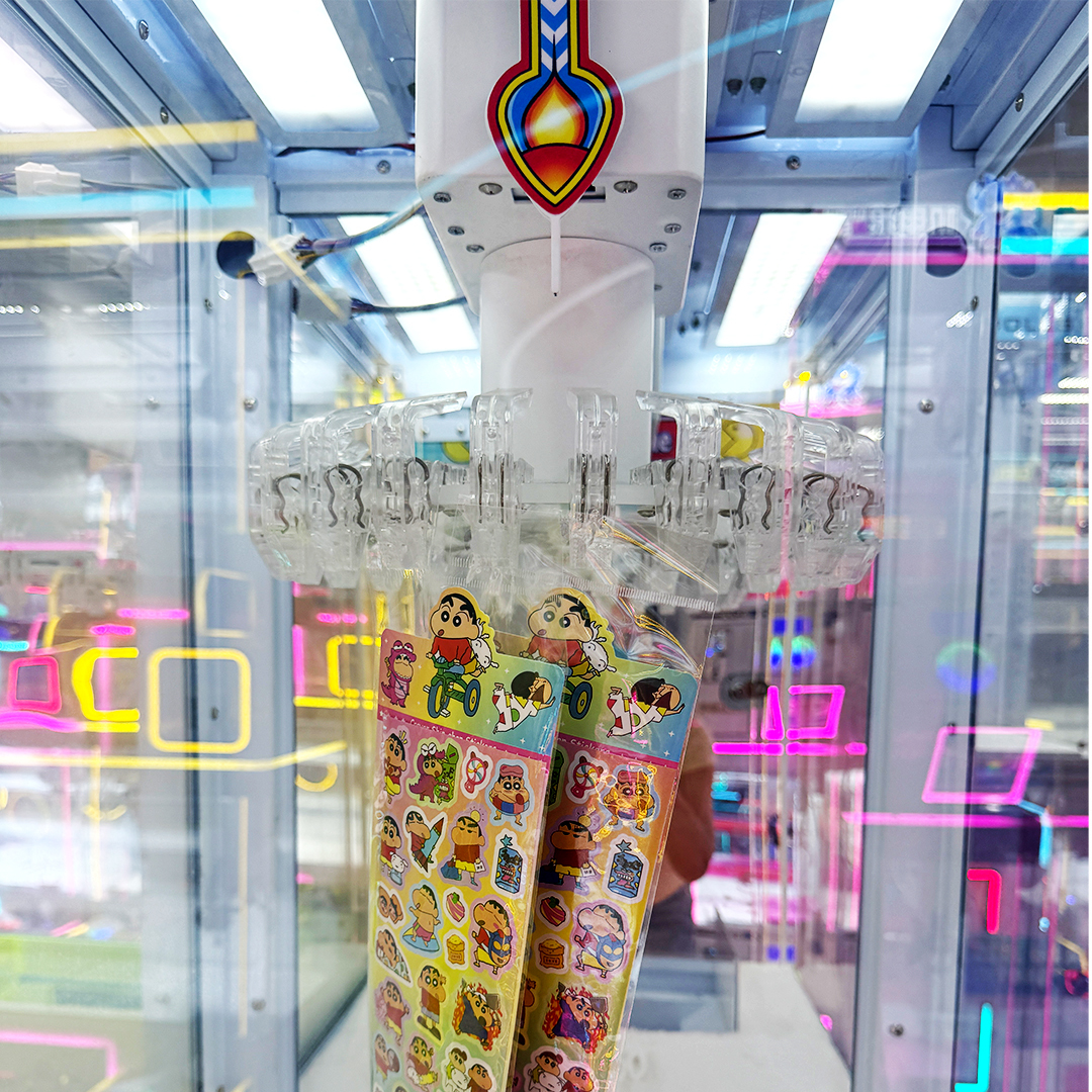 1.5m Commercial Claw Machine, Neon LED Light Coin Operated Prize Game Machine