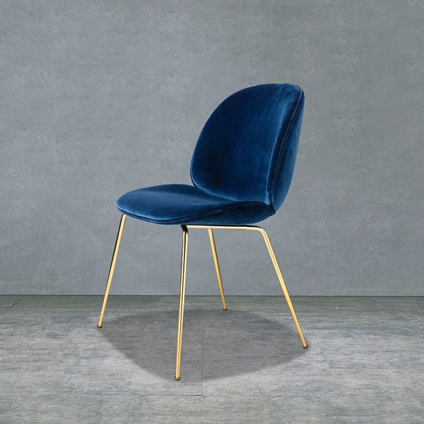 Hot Sale Metal Leg Dinning Chair Modern Restaurant Hall French Fabric Velvet Beetle Dining Chair