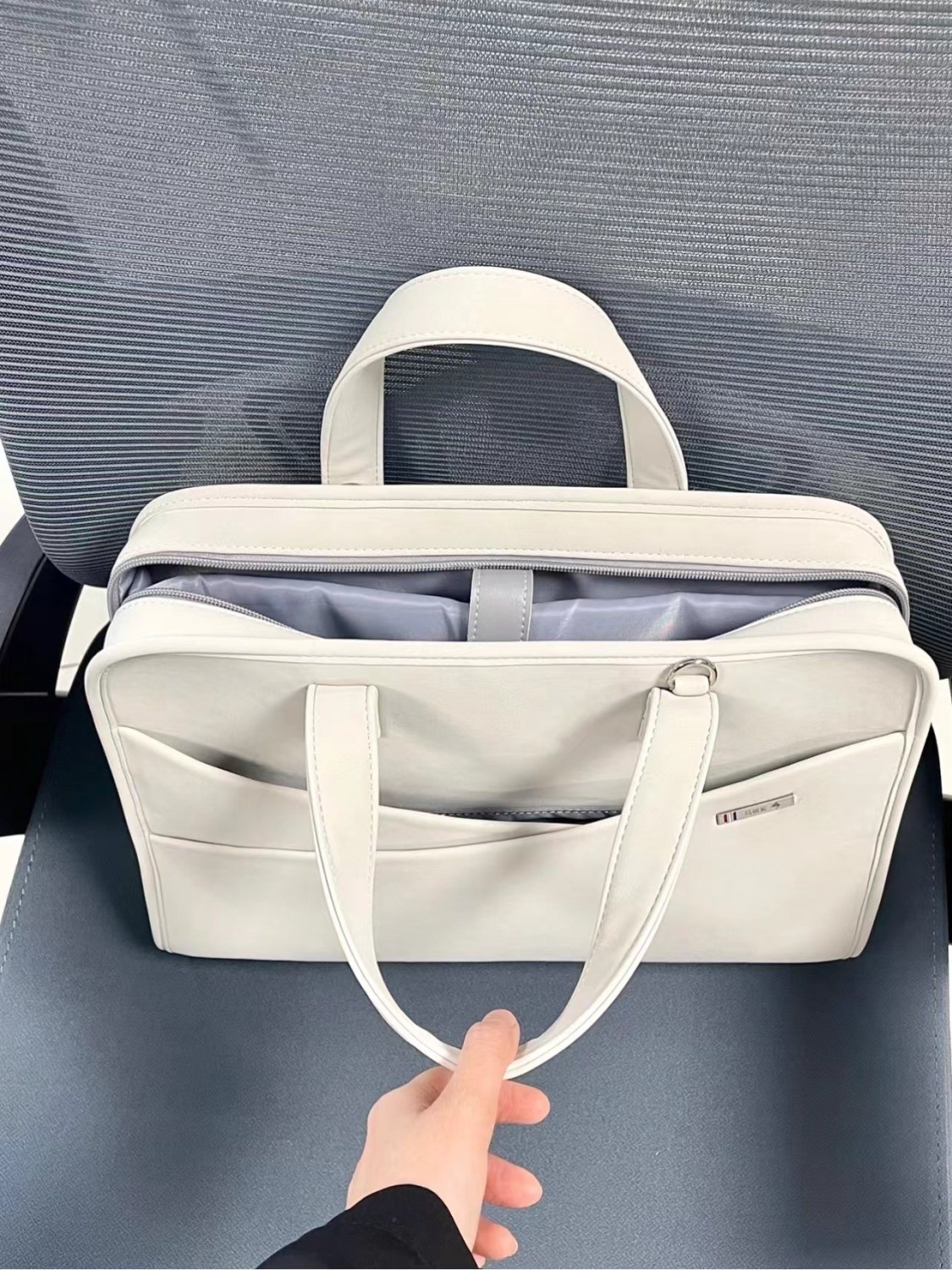 Laptop Bag for Men Women Water-Resistant Briefcase Computer Messenger Bag for Work and Travel Wholesale OEM/ODM/Private Label
