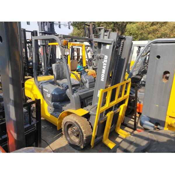                  Used Japan Manufactured Komatsu-Fd30t-17 Forklift Truck in Good Condition with Reasonable Price. Secondhand Forklift Truck Fd25t-14, Fd30t1, Fd80 on Sale.             