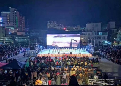 Durable, High Refresh Rate SMD2121 Hire Disco Lights 1m*0.5m Led Light Up Dance Floor Rental P3.91mm