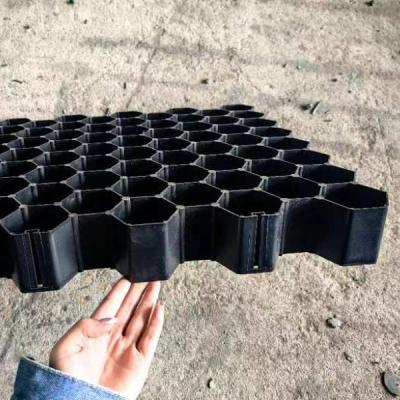Grassy Plastic Parking Lot for High Pressure Resistance and Anti Pressure Lawn Grid