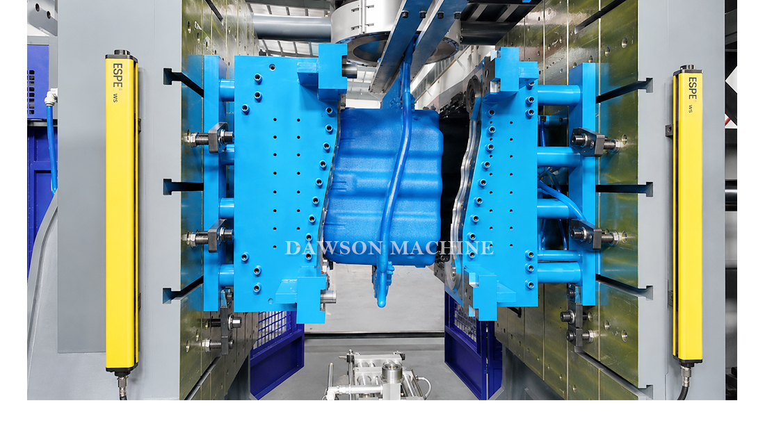 Automatic HDPE Extrusion Blow Molding Machine for Floating Cube Production with 200 kg/h Output