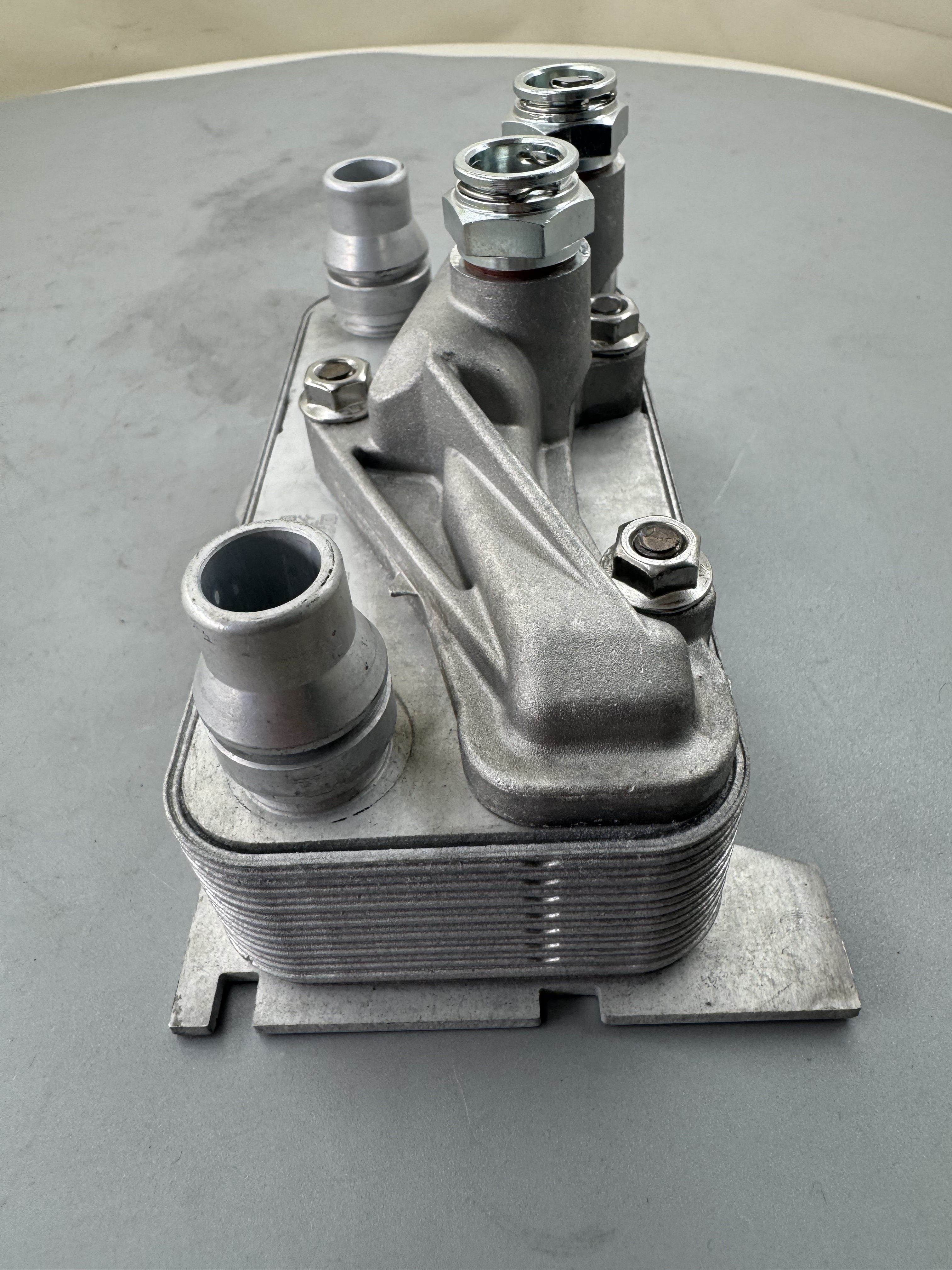 Original quality gearbox radiator 0995001900 for Mercedes Benz