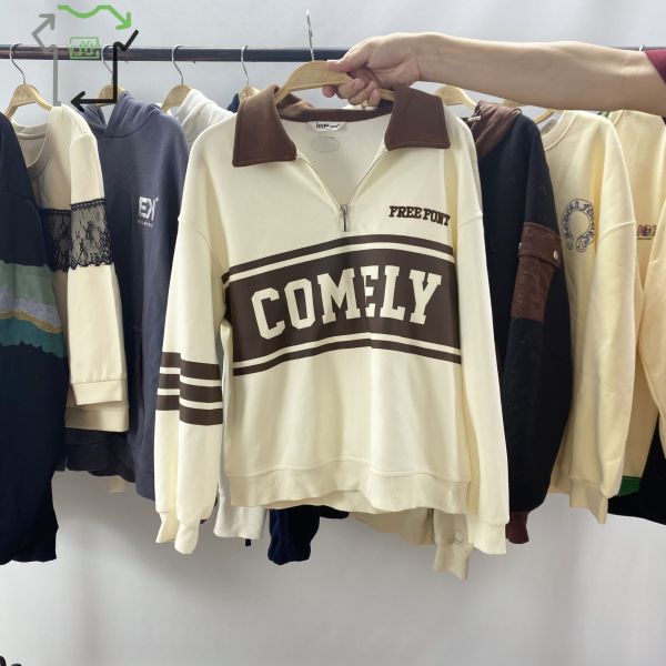Used Mix Unisex Universal Neck V Neck Zipper Hoodies Polyester Cotton Crewneck Clothes