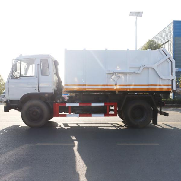 6CBM 4x2 Dongfeng Compressed Garbage Truck Manual Transmission Compactor Trash Truck