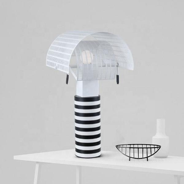 Forma recarregável moderna da sala de visitas da iluminação do ferro forjado