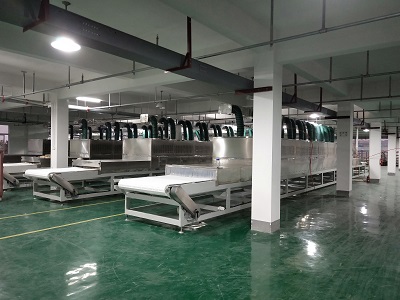 9-Stage Water-reducing Rate 95% Microwave Vacuum Dryer For Pulp Moding Box,Industrial Packing