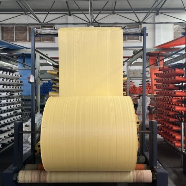 400cm Width 40gsm PP Woven Fabric Roll Of PP Woven Bag For Sand Feeds