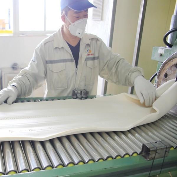 Chemical Resistant FKM Rubber Precompound 100% Modulus 5.0 Mpa