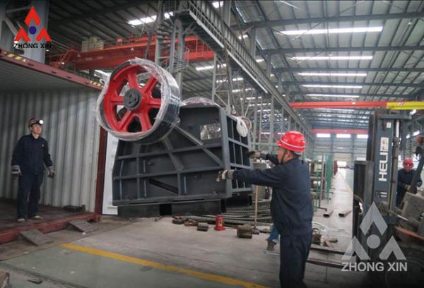 Large Capacity Jaw Crusher For Rock Crushing, Mining,Quarry