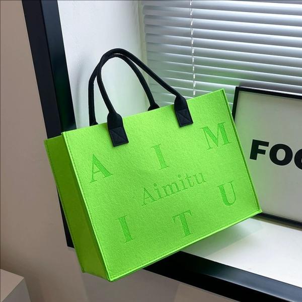 Portable Promotion Custom Printed Logo Felt Tote Bag Handbags Wool Felt Grocery Shopping Tote Bag Wholesale Fashion Women Daily Felt Gift Tote Bag With Outer Pocket