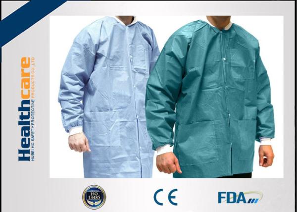 ISO CE FDA Breathable Disposable Lab Coats Medical Scrubs Lightweight With Knitted Collar