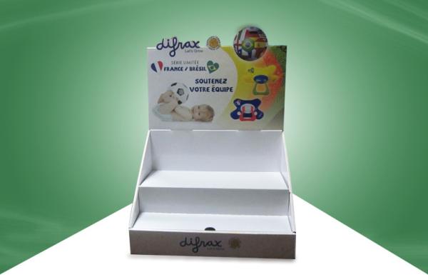 Produits d'enfant et affichages de partie supérieure du comptoir de carton de produits de beauté de soins de la peau