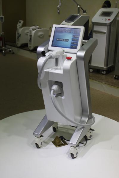 CE FDA approved  93*35*45 500W Touch screen anti cellulite ultrasonic slimming HIFU machine for beauty spa