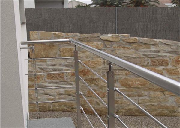 Exterior Upper Floor Stainless Steel Tube Railing , Stainless Steel Verandah Railings