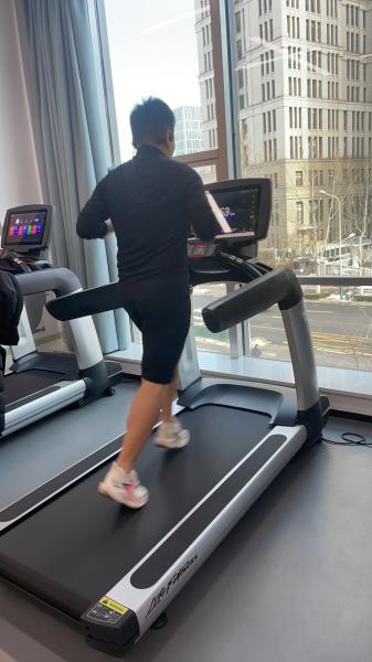 Équipement de fitness commercial de haute qualité Moteur électrique