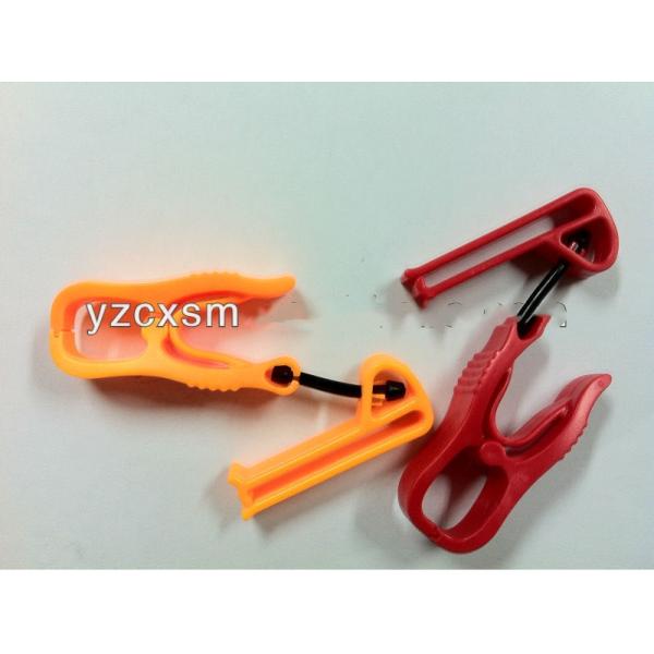 Custom Plastic Glove Holder Clip , Glove Guard Utility Clips Original Manufacturer