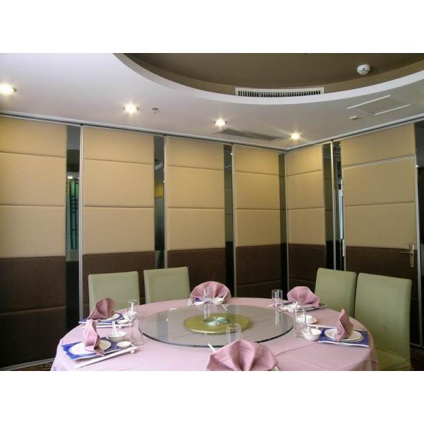 Conference Room Sliding Folding Partitions Movable Walls For Art Gallery