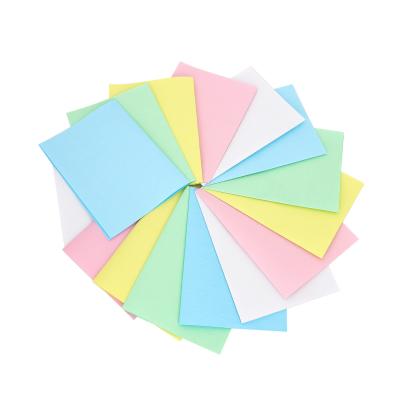 Papel de cópia azul sem carbônio 65 X 100MM de 3 dobras auto para o escritório comercial