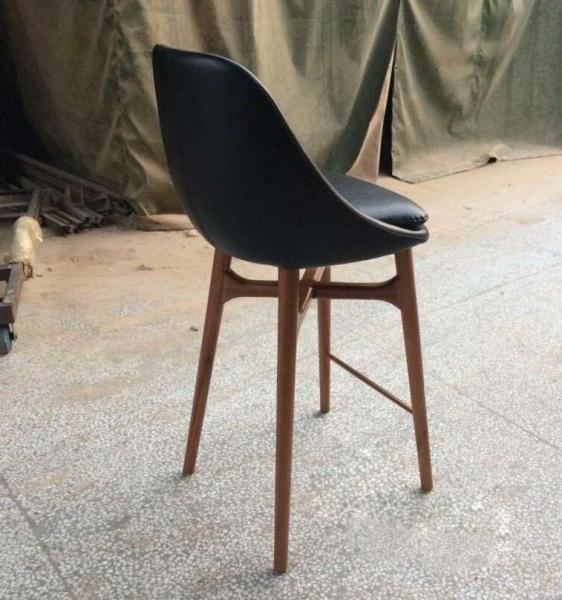 Low Back Replica Solid Wood Leg Solo Bar Stool , SGS Upholstered Bar Stool Chairs