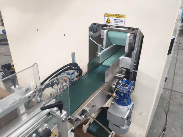 New Product Automatic Facial Tissue Cutting Machine For Sale 90cuts/Min