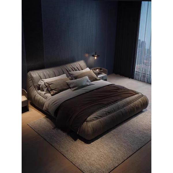 Cama nórdica do anti carvalho macio do bloco 1.8m da cama do couro da mobília do quarto do hotel da queda