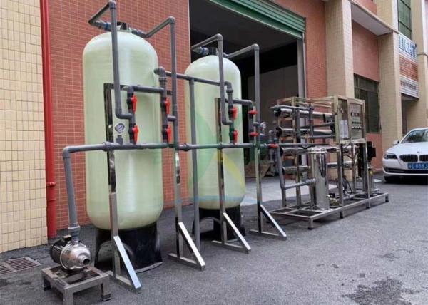 Machine automatique de système de traitement de l'eau du RO 2000LPH pour l'eau potable pure