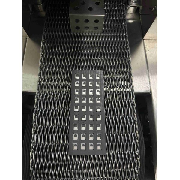 Nitrogen Controlled Atmosphere Continuous Brazing Furnace Heat Treatment 64kW
