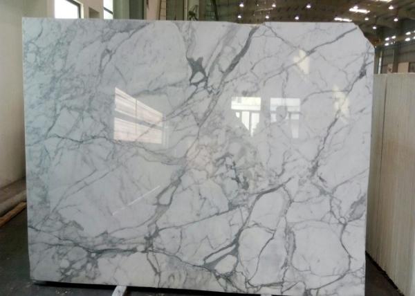 Natural Statuario Marble Tiles , Customized Size White Marble Floor Tile