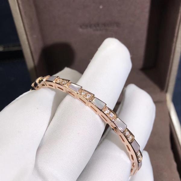 Elegant i 18k Gold Serpenti Viper Bracelet  White MOP Natural Diamonds Real Gold Real Diamonds