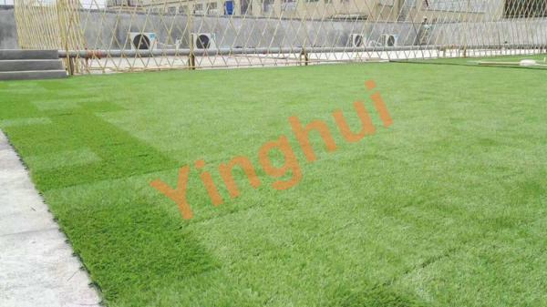 Modular Artificial Turf Grass Tiles Price for Leisure Football Lawn Garden and Sports Flooring