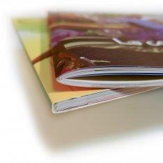 Impression des magazines commerciales avec 4p, papier d'art de 250gsm C2S et ISO9001 : 2000, SGS-COC-007396