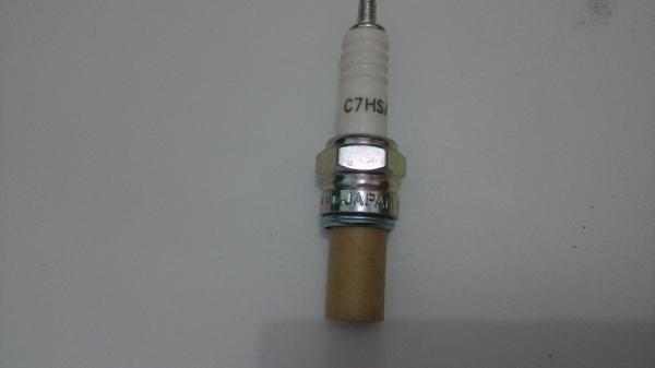 C7HSA Car Spark Plug , Ngk Oem Spark Plug For Motorcycle 50cc-150cc ISO Approved