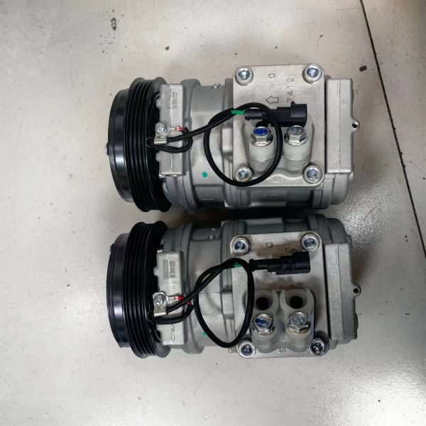 DZ93259820131 Cabin Cab Tilting Cylinder New Condition for Dongfeng Shacman F3000 Parts Strengthening Flipping Tilt Cylinder