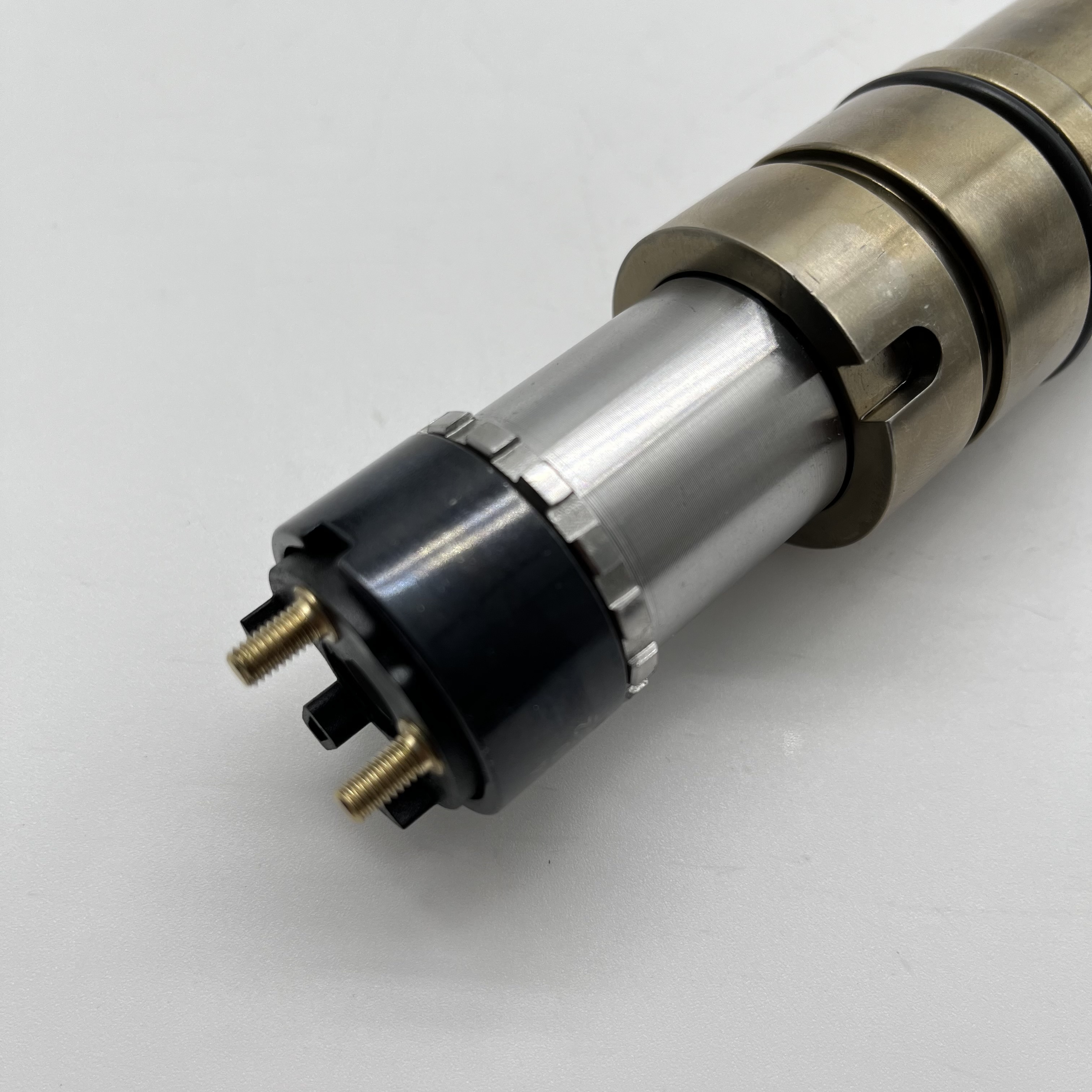 XPI High Pressure Common Rail Injector 2419679 For ISX12 ISX15 Heavy Duty Diesel Engine