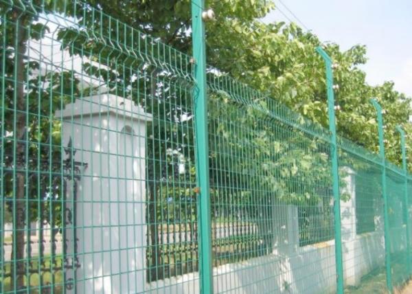 2 Inch Aperture Welded Steel Mesh Panels with 2 Curved Edges and 2500LBS Weight Capacity for Environmental Protection