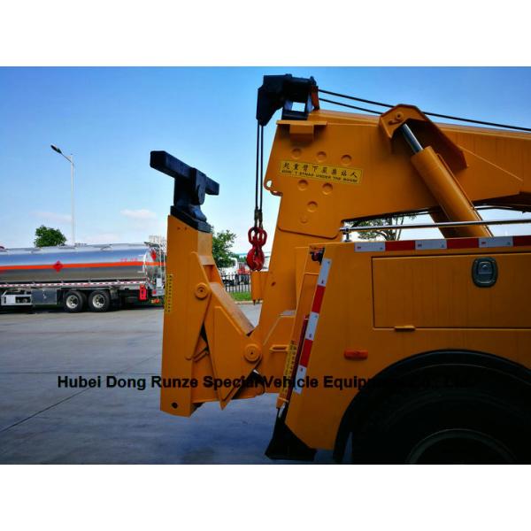 HOWO 50 Ton Heavy Duty Rotator Wreckers Tow Truck With 360 Degree Rotation