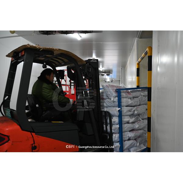 Комната замораживателя воздушного охлаждения холодная Refrigerated хранение цыпленка 5000 тонн