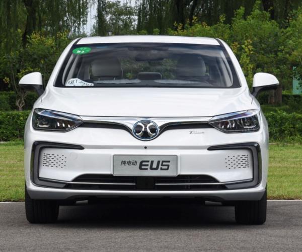 Sedan EU5 R500 Intelligent Long Range Baic Electric Car 416km Range