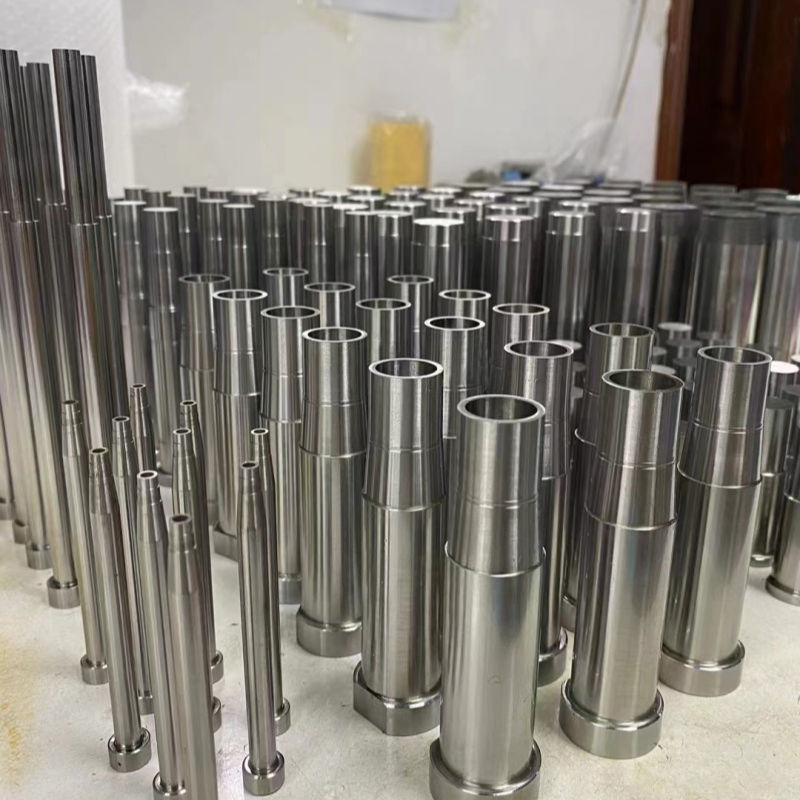 Long Axis Precision CNC Lathe Milling For Metal Machinery Parts